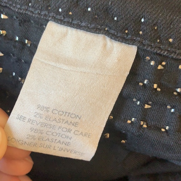 Elizabeth and James black shorts - Picture 5 of 5